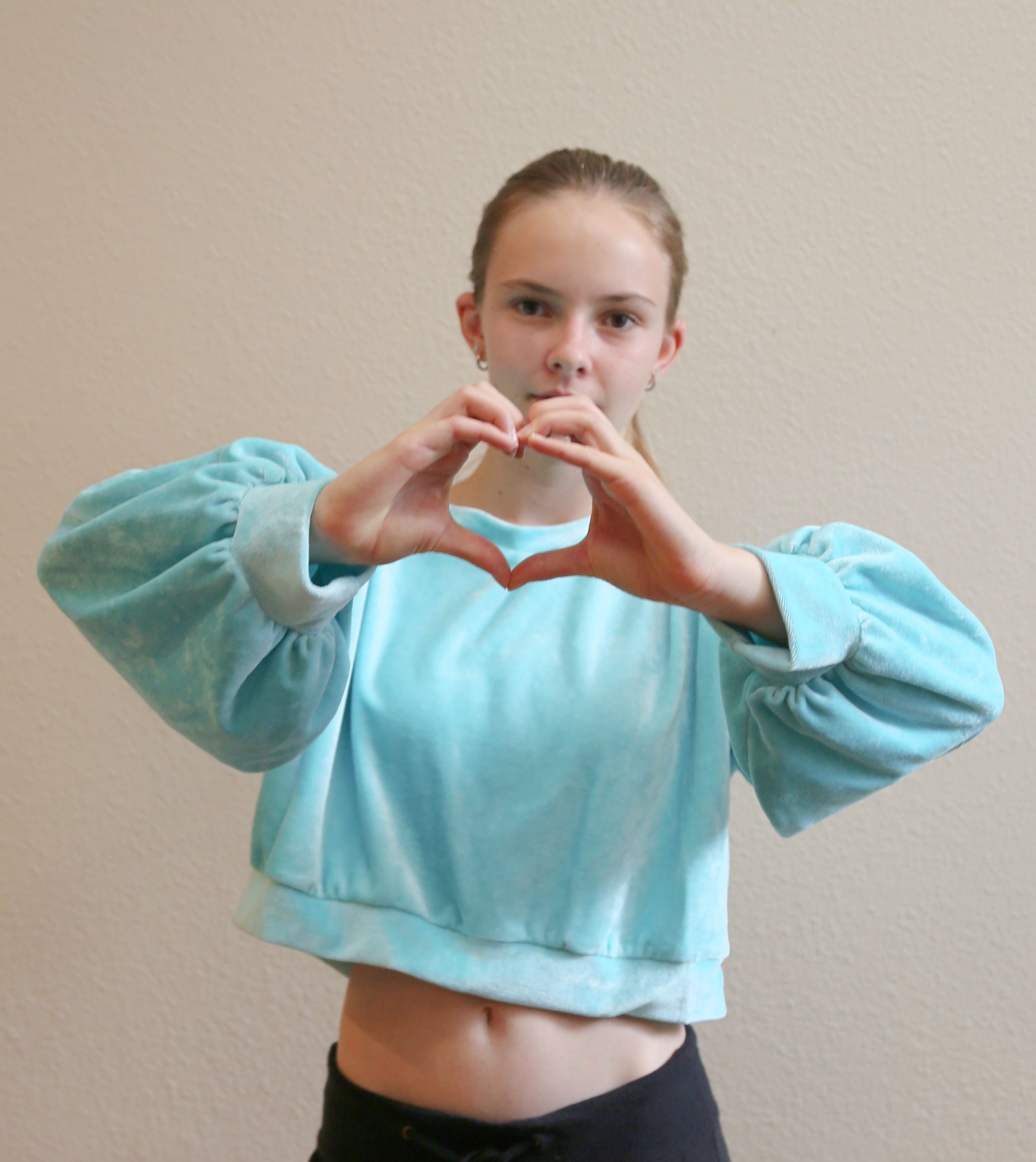 sweatshirt