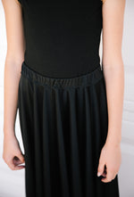 Girls character skirt with no seams