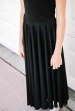 Girls character skirt with no seams